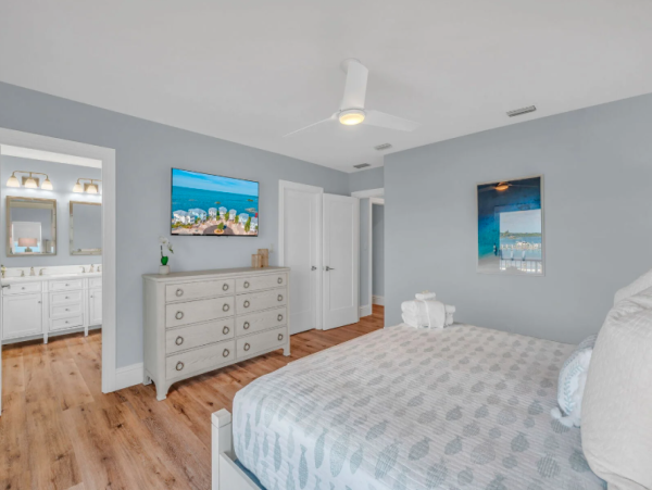 Luxury Vacation Rental in Marathon Fl - 5-Bedroom Coastal Escape